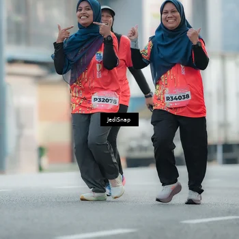Runner Photo 5905389