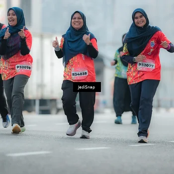 Runner Photo 5905399