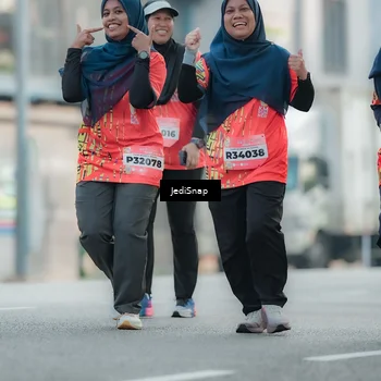 Runner Photo 5905406