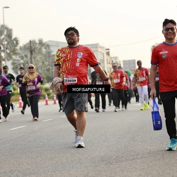 Runner Photo 5905433