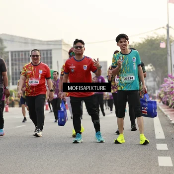 Runner Photo 5905445