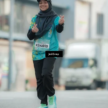 Runner Photo 5905454