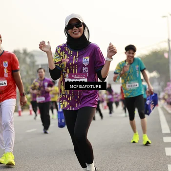 Runner Photo 5905499