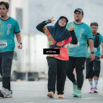 Runner Photo 5905512