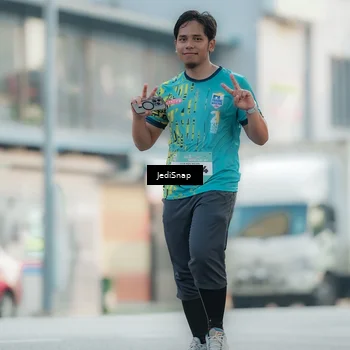 Runner Photo 5905514