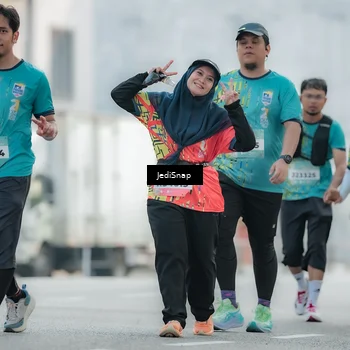 Runner Photo 5905515