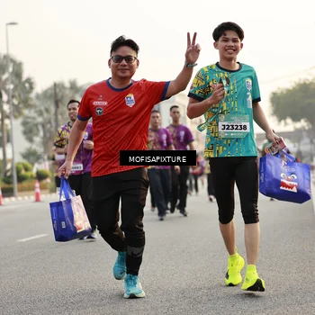 Runner Photo 5905529