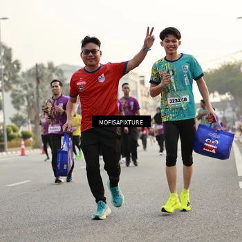 Runner Photo 5905534