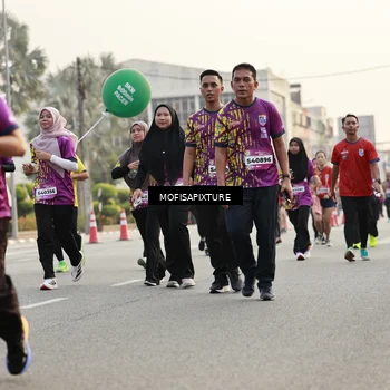 Runner Photo 5905540