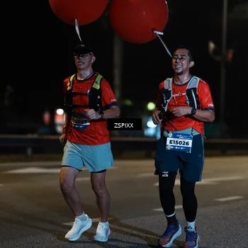 Runner Photo 5905545