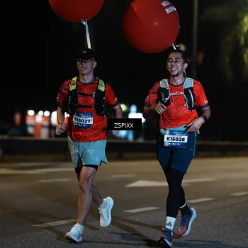 Runner Photo 5905550