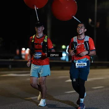 Runner Photo 5905588