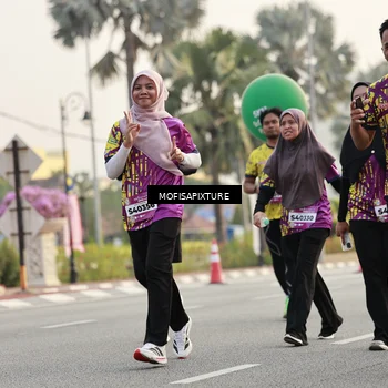 Runner Photo 5905602