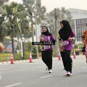Runner Photo 5905621