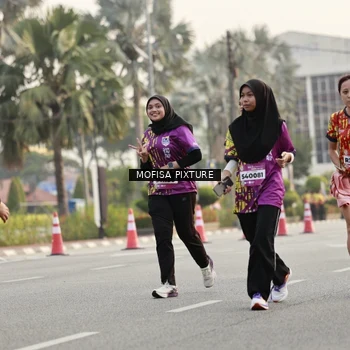 Runner Photo 5905624