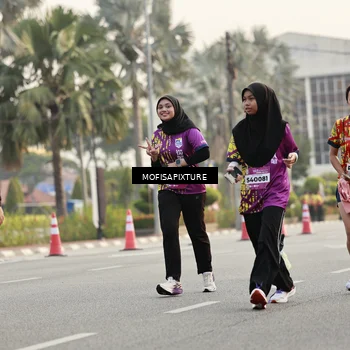 Runner Photo 5905632
