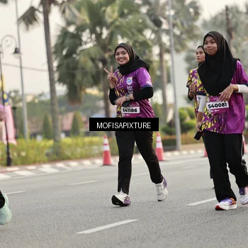 Runner Photo 5905647