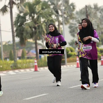 Runner Photo 5905658