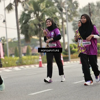 Runner Photo 5905662