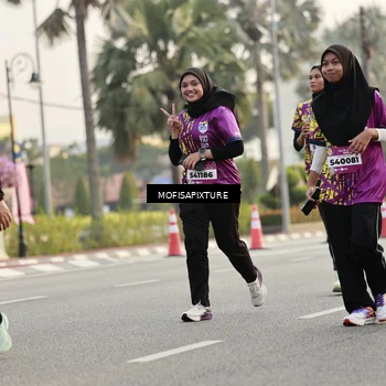 Runner Photo 5905664