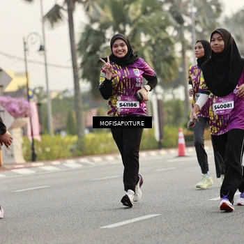 Runner Photo 5905675