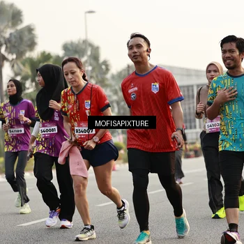 Runner Photo 5905698