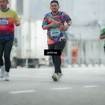 Runner Photo 5905717