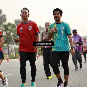 Runner Photo 5905722