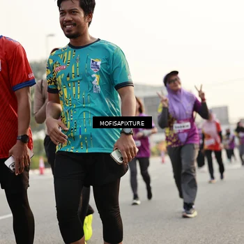 Runner Photo 5905725