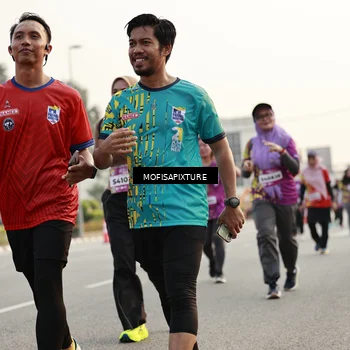 Runner Photo 5905729