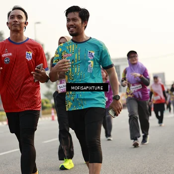 Runner Photo 5905730
