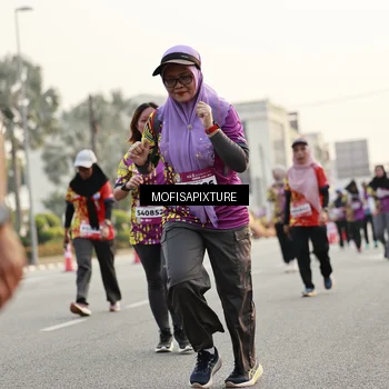 Runner Photo 5905738