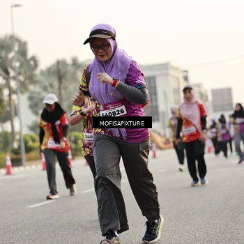 Runner Photo 5905755