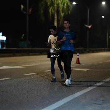 Runner Photo 5905770