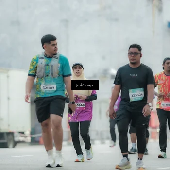 Runner Photo 5905776