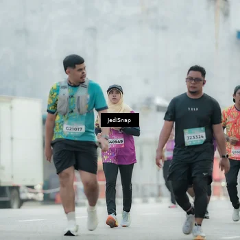 Runner Photo 5905777