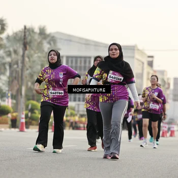 Runner Photo 5905803