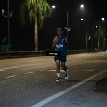 Runner Photo 5905813