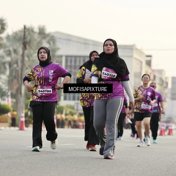 Runner Photo 5905827