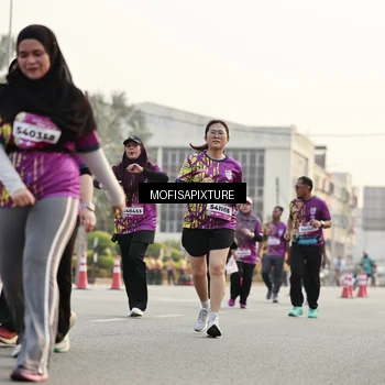 Runner Photo 5905830