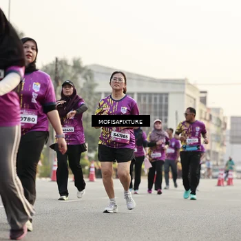 Runner Photo 5905835