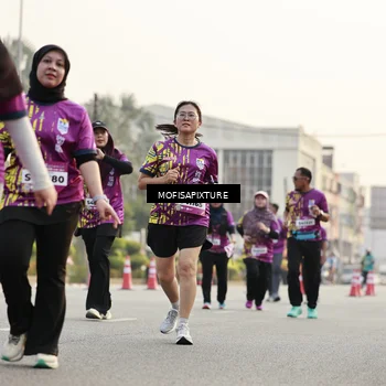 Runner Photo 5905847
