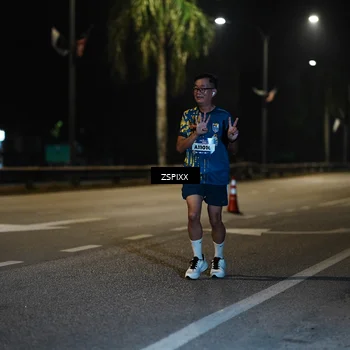 Runner Photo 5905850