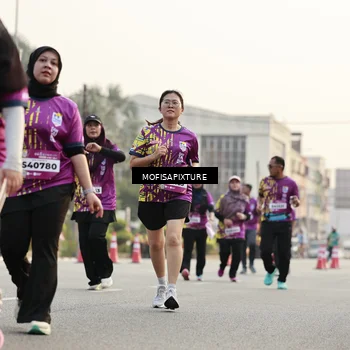 Runner Photo 5905856