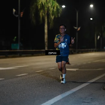 Runner Photo 5905857