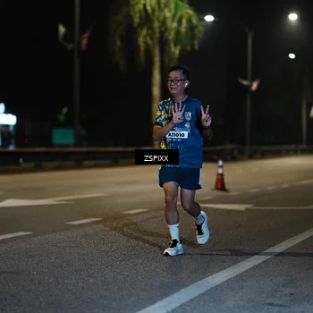 Runner Photo 5905859