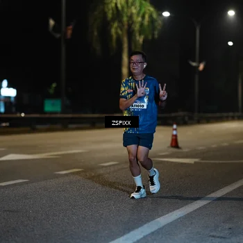 Runner Photo 5905863
