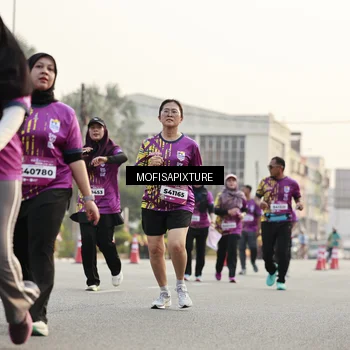 Runner Photo 5905865