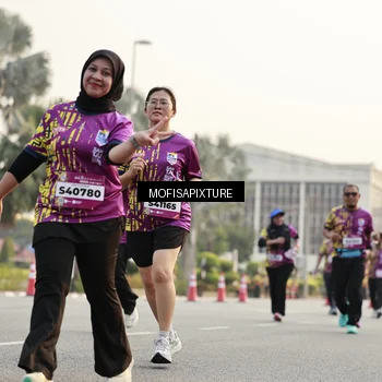 Runner Photo 5905866
