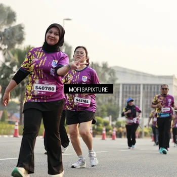 Runner Photo 5905868